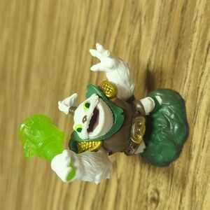 Skylander Zoo Lou video game figurine